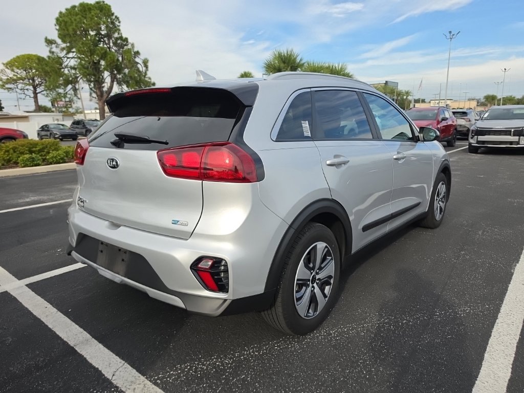 Used 2021 Kia Niro LX FWD image 15