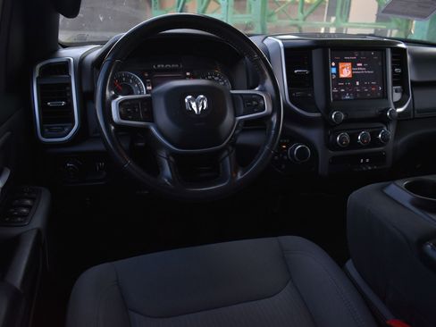 Used 2022 RAM 1500 Big Horn AWD/4WD image 16