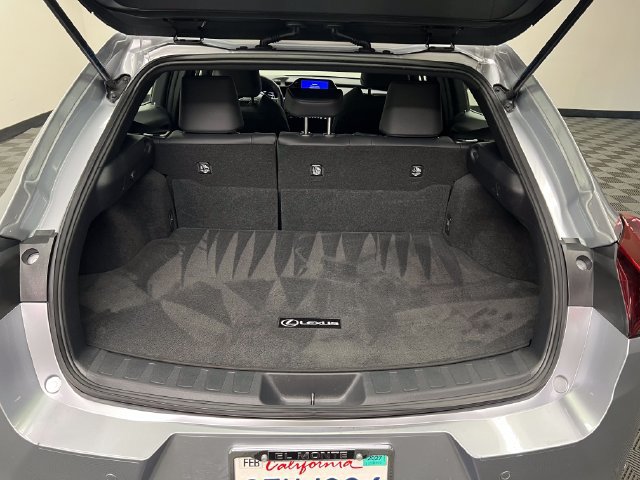 Certified 2023 Lexus UX 250h FWD w/ Accessory Package (Z2) image 8