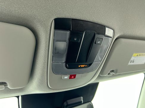 New 2025 Kia Niro SX image 20