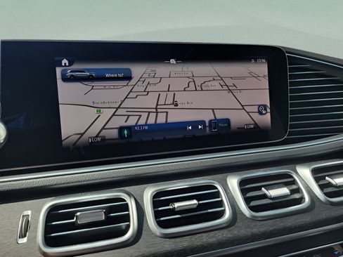 Certified 2026 Mercedes-Benz GLS 450 4MATIC image 27