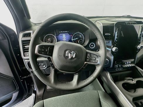New 2026 RAM 1500 4x4 Crew Cab image 11