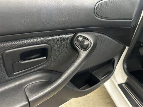 Used 1997 BMW Z3 2.8 image 33