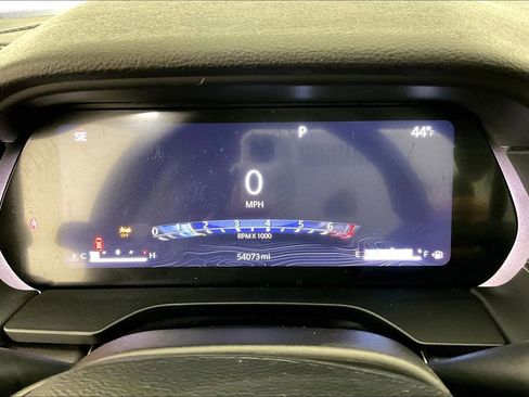 Used 2023 Jeep Grand Cherokee Laredo image 29