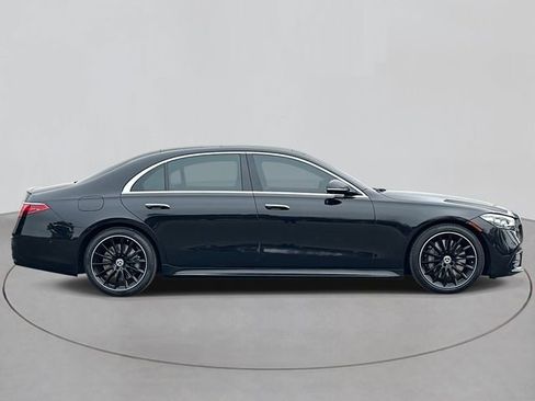 Used 2022 Mercedes-Benz S 500 4MATIC image 5