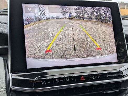 Certified 2023 Jeep Compass Limited image 23