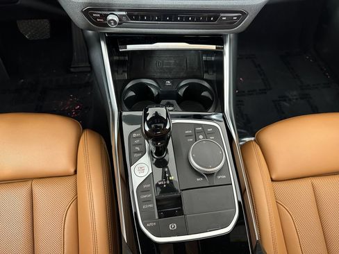 Used 2022 BMW 230i Coupe w/ Premium Package 2 RWD image 16
