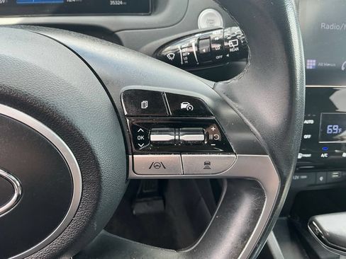 Certified 2022 Hyundai Tucson SEL w/ Convenience + Premium Package AWD/4WD image 20