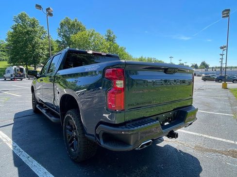 Certified 2023 Chevrolet Silverado 1500 LT Trail Boss w/ LPO, Dark Essentials Package AWD/4WD image 5