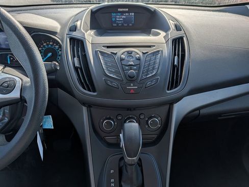 Used 2013 Ford Escape S image 22