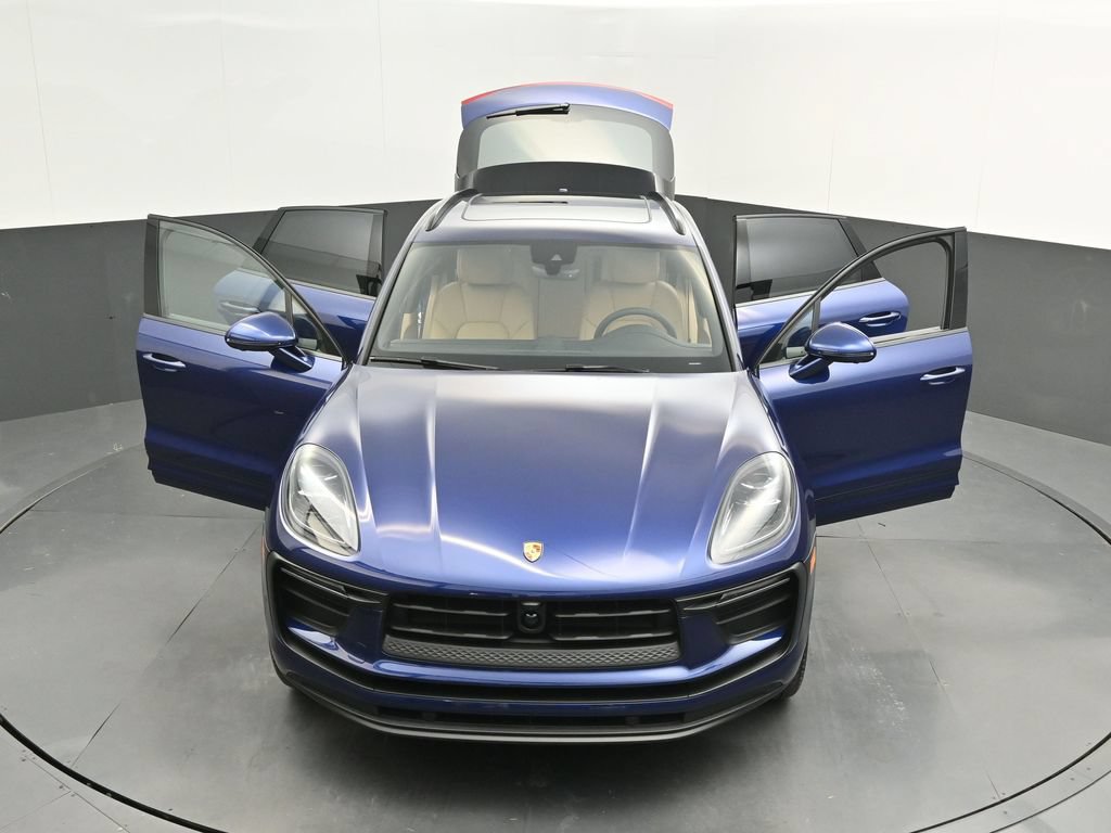 New 2026 Porsche Macan AWD/4WD image 44