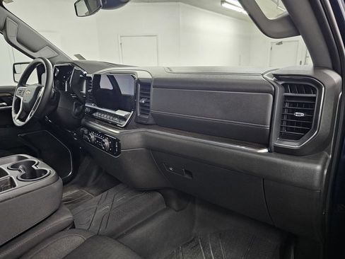 Certified 2023 Chevrolet Silverado 1500 LT w/ Protection Package AWD/4WD image 15