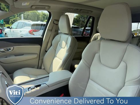 Used 2023 Volvo XC90 B6 Plus w/ Protection Package Premier AWD/4WD image 18