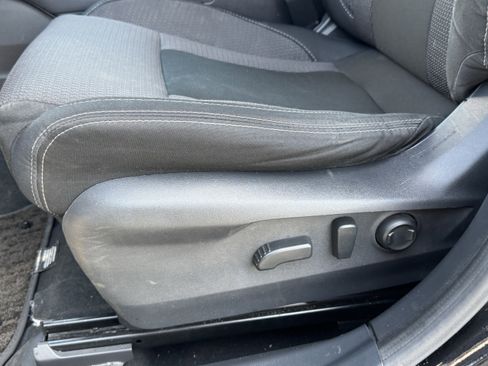 Used 2020 Subaru Outback Premium image 27