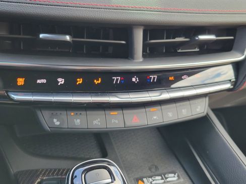 Certified 2025 Cadillac CT5 V AWD/4WD image 28