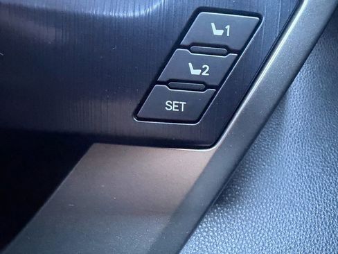 Used 2026 Toyota Sequoia Platinum image 22