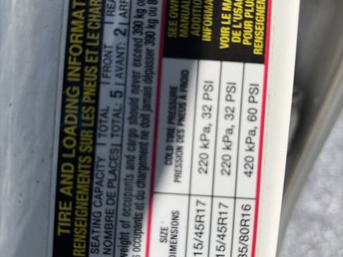 Used 2015 Toyota Corolla S Premium FWD image 18