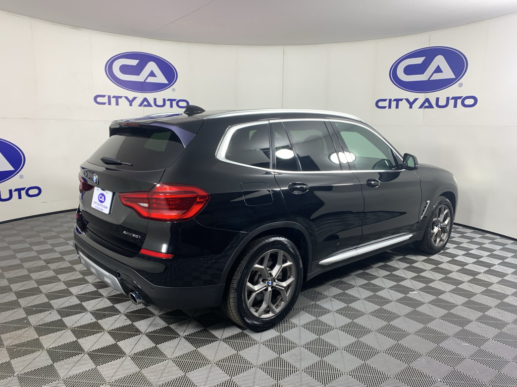 Used 2021 BMW X3 xDrive30i w/ Premium Package AWD/4WD image 3