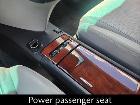 Used 2011 Lexus HS 250h Premium w/ Park Assist Pkg FWD image 24