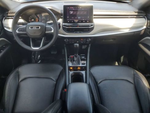Used 2025 Jeep Compass Limited AWD/4WD image 16