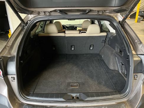 Used 2021 Subaru Outback Limited XT image 29