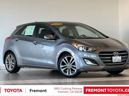 Used 2016 Hyundai Elantra GT w/ Option Group 03 FWD image 1