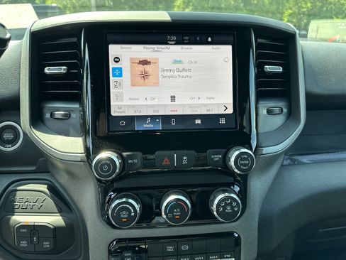 New 2025 RAM 4500 Tradesman AWD/4WD image 9