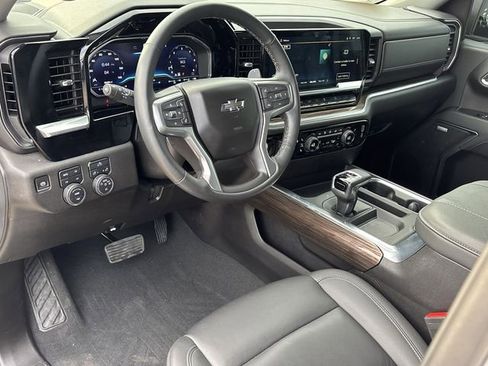 Used 2024 Chevrolet Silverado 1500 RST w/ Convenience Package II AWD/4WD image 23