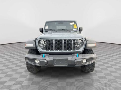 Used 2025 Jeep Wrangler Rubicon w/ Safety Group image 2