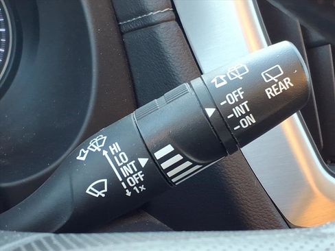 Used 2023 GMC Terrain SLE image 16