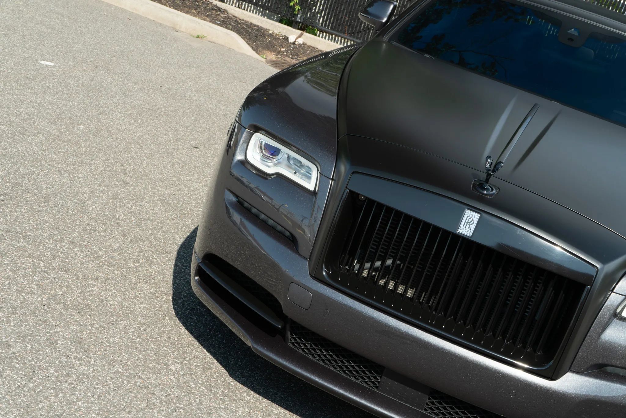 Used 2017 Rolls-Royce Dawn RWD image 5