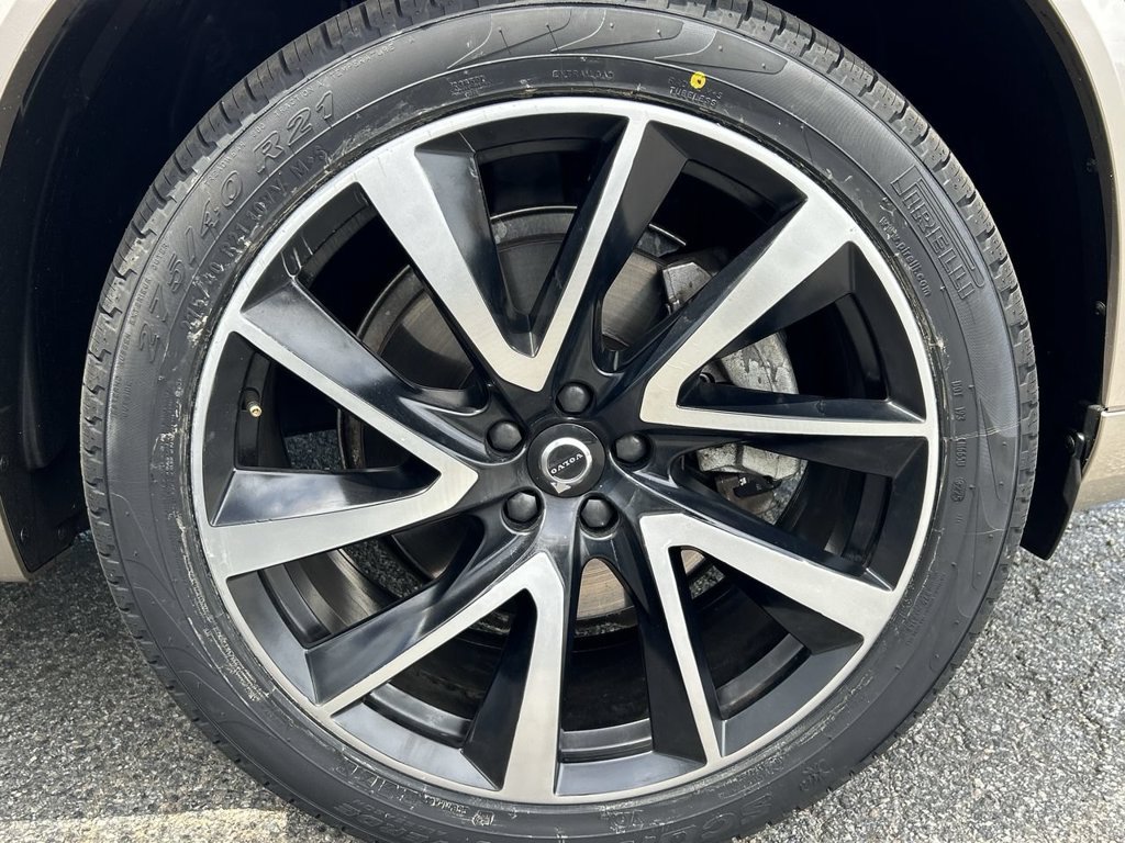 Used 2023 Volvo XC90 B6 Plus AWD/4WD image 13