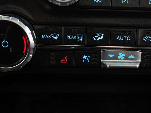 Used 2023 Ford F150 Lariat w/ Equipment Group 502A High image 24