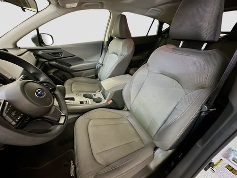 Used 2024 Subaru Crosstrek 2.0i Premium image 13