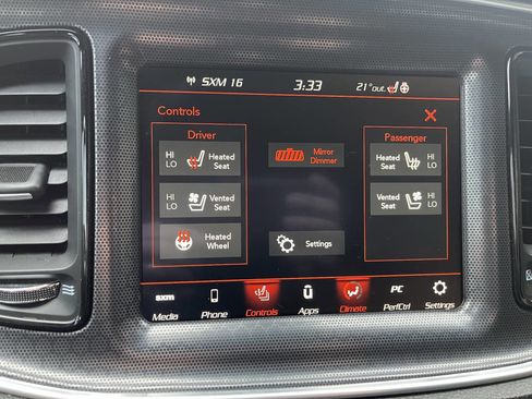 Used 2018 Dodge Challenger T/A image 9
