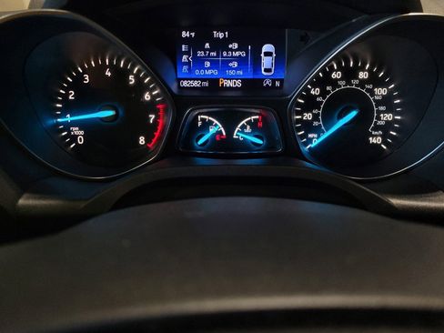 Used 2017 Ford Escape Titanium FWD image 23