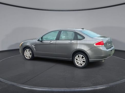 Used 2009 Ford Focus SEL FWD image 6