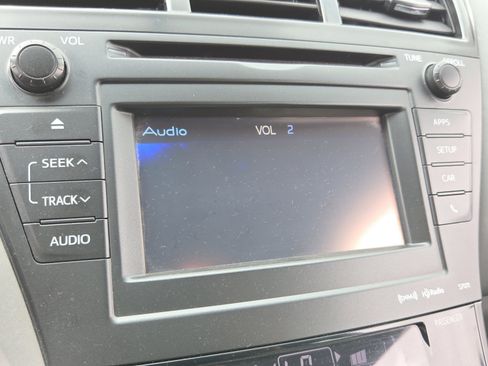 Used 2014 Toyota Prius V Three FWD image 21