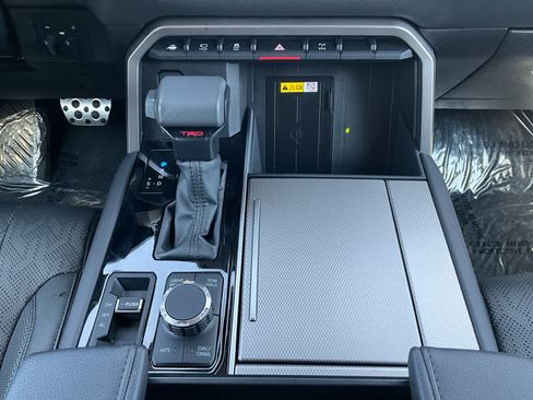Used 2024 Toyota Sequoia Limited w/ TRD Off-Road Package AWD/4WD image 12