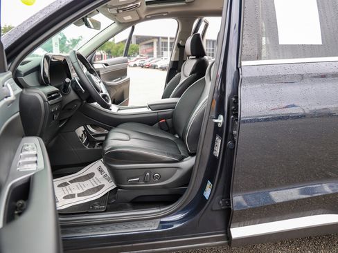 Used 2025 Hyundai Palisade SEL FWD image 44