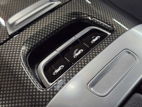 Used 2024 Mercedes-Benz CLE 300 4MATIC Cabriolet image 27