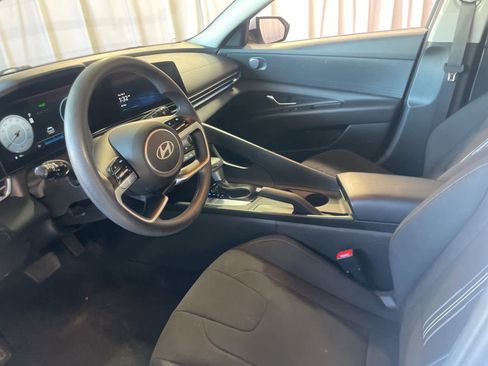Certified 2024 Hyundai Elantra SEL image 21