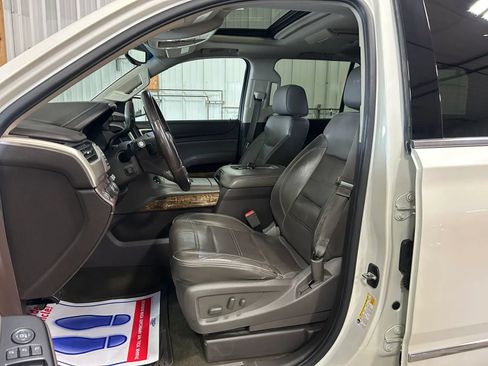 Used 2015 GMC Yukon Denali w/ Open Road Package AWD/4WD image 9