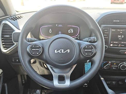 Used 2023 Kia Soul LX w/ Option Group 015 FWD image 11
