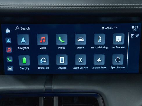 Used 2022 Porsche Taycan Turbo S image 32