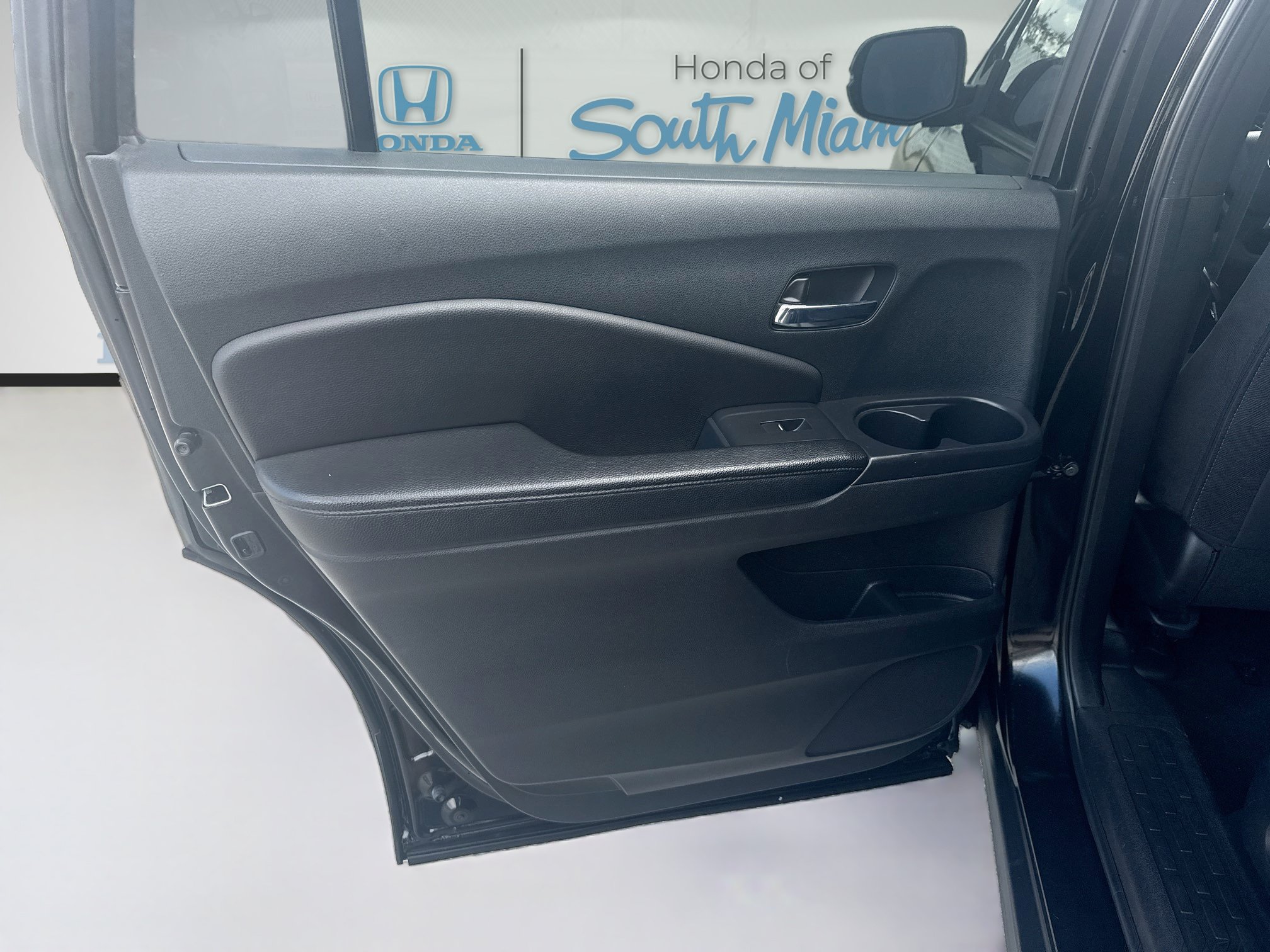 Used 2022 Honda Pilot Sport image 25