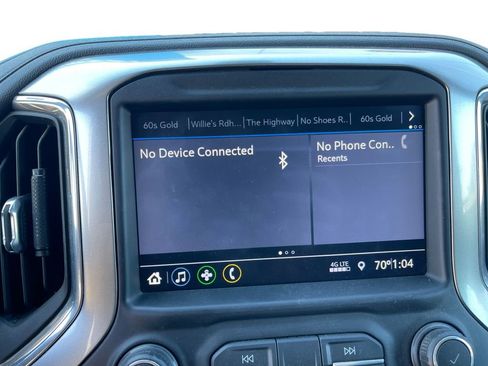 Used 2021 Chevrolet Silverado 1500 LT image 28