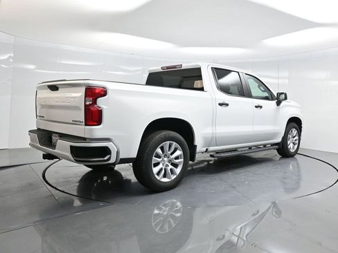 Used 2022 Chevrolet Silverado 1500 Custom image 33