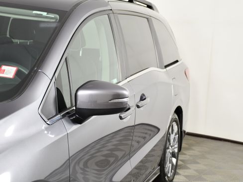 Certified 2025 Honda Odyssey Touring image 13