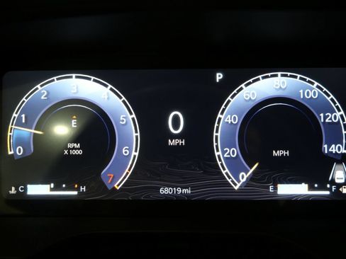 Used 2023 Jeep Grand Cherokee Altitude AWD/4WD image 15